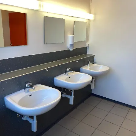 Rinerlodge By Mountain *